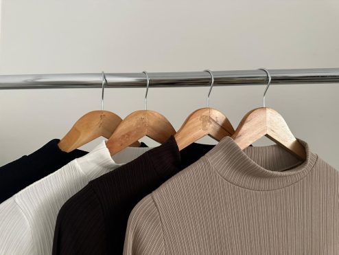 Alternative view of #2228- POLERA JIJI